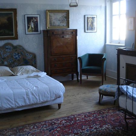 Le Chevalier D'Eon Bed & Breakfast Tonnerre Exterior photo