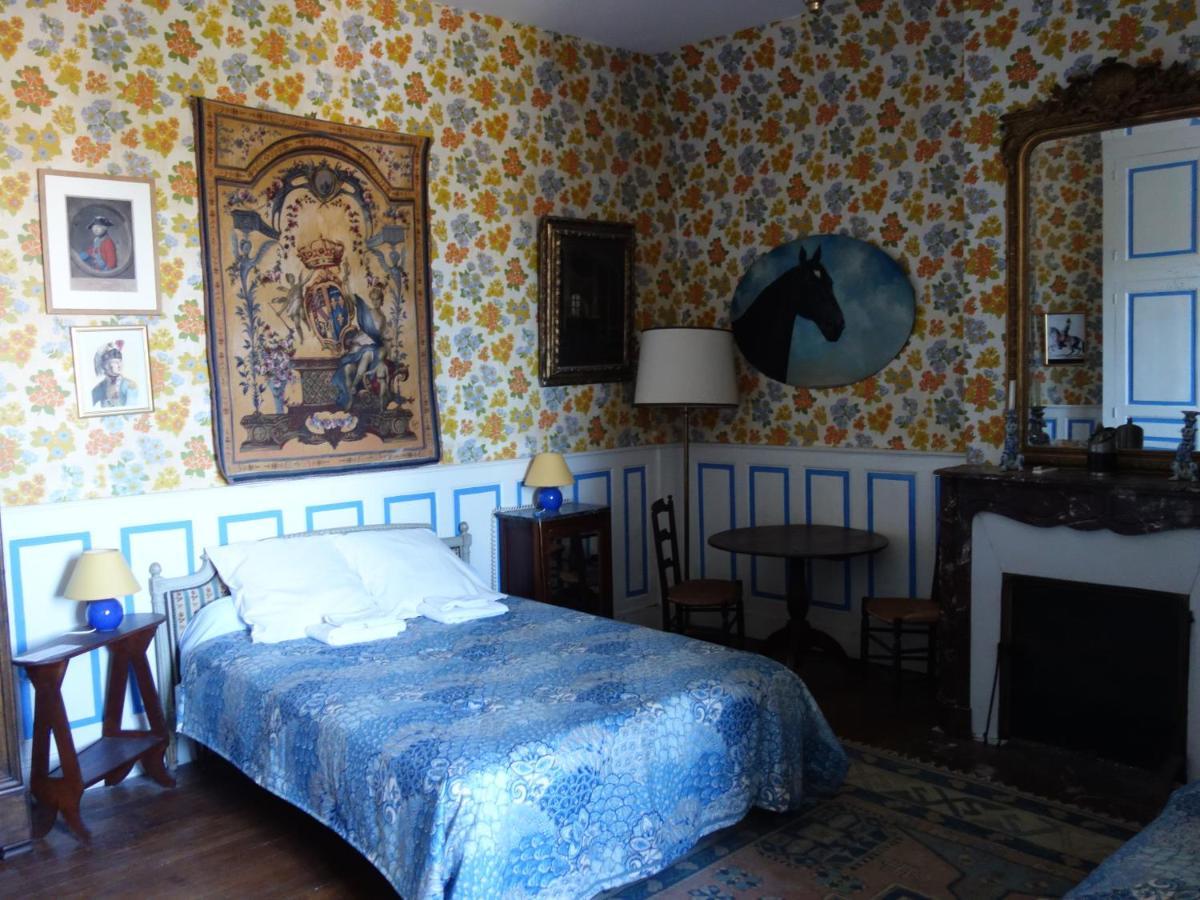 Le Chevalier D'Eon Bed & Breakfast Tonnerre Exterior photo